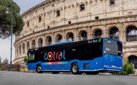 Reintegrato dalla Cassazione autista Cotral che suona al pianobar mentre è in malattia